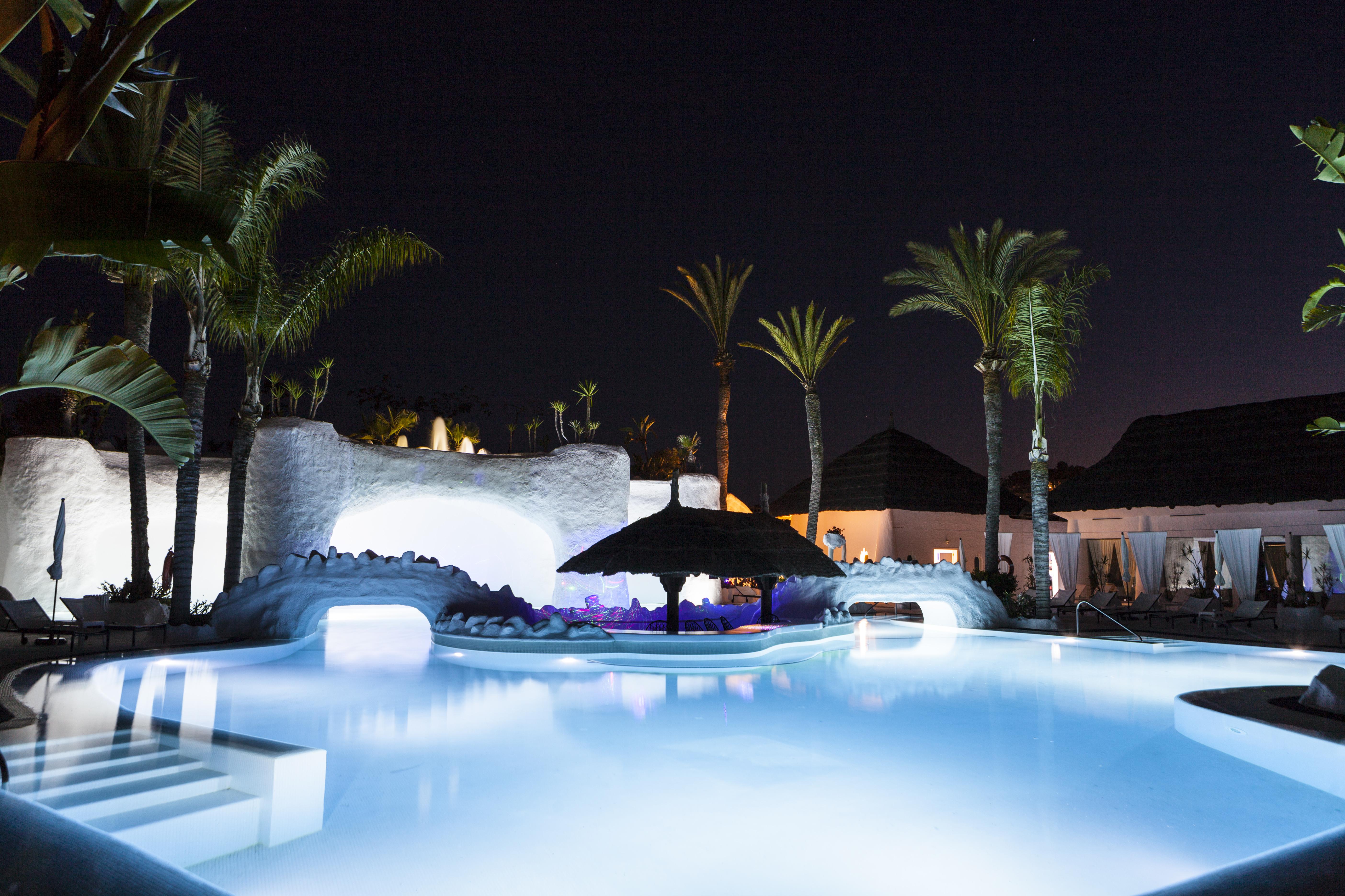 Hotel Suites Albayzin Del Mar Almunecar Exterior photo